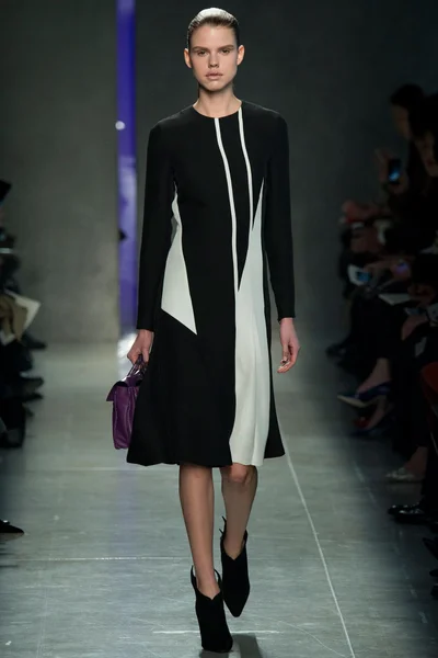 Look 13